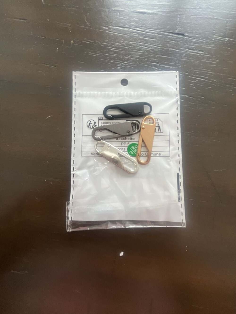 Unbranded Multi-Color Carabiner Keychain